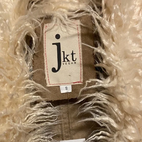 Stevie Suede Vegan Long Vest with Faux Fur Trim  Size Small - Picture 3 of 10